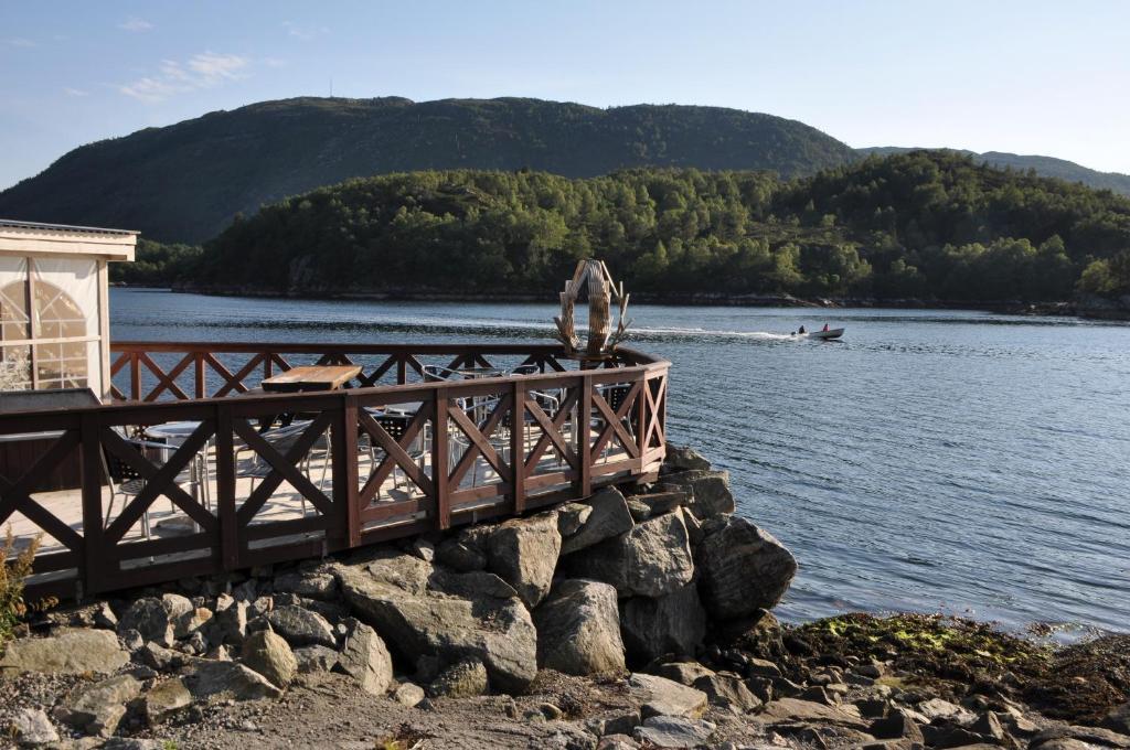 Dalsøyra Gulen Dive Resort מראה חיצוני תמונה