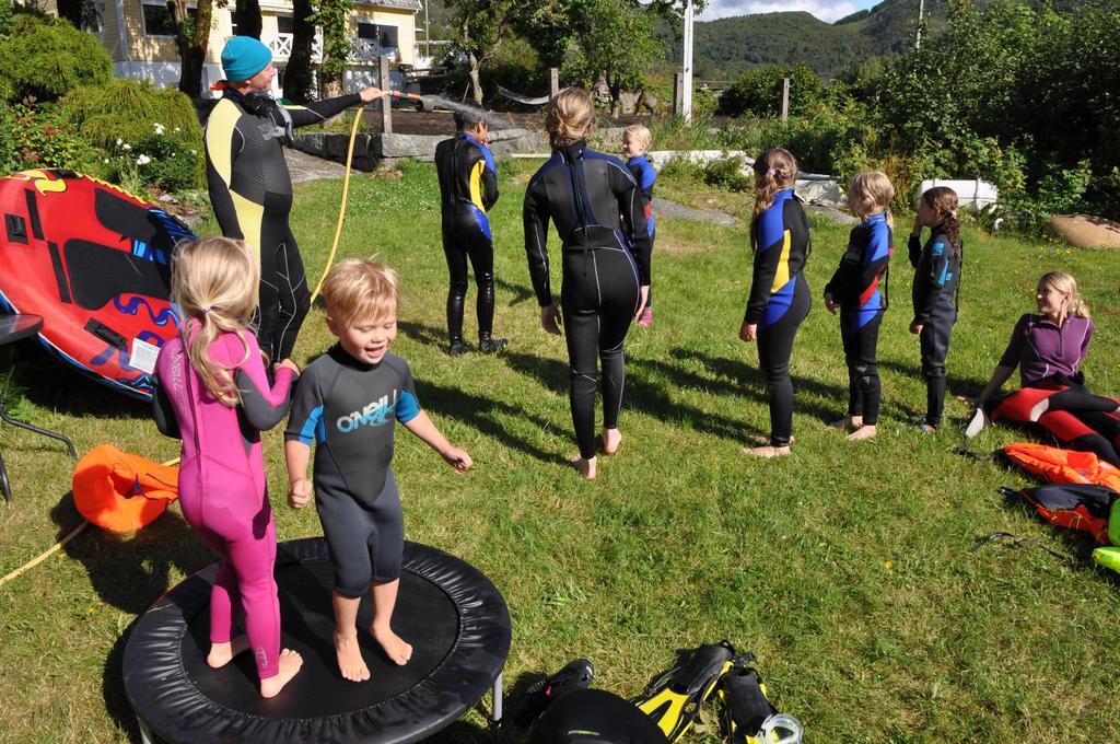 Dalsøyra Gulen Dive Resort מראה חיצוני תמונה