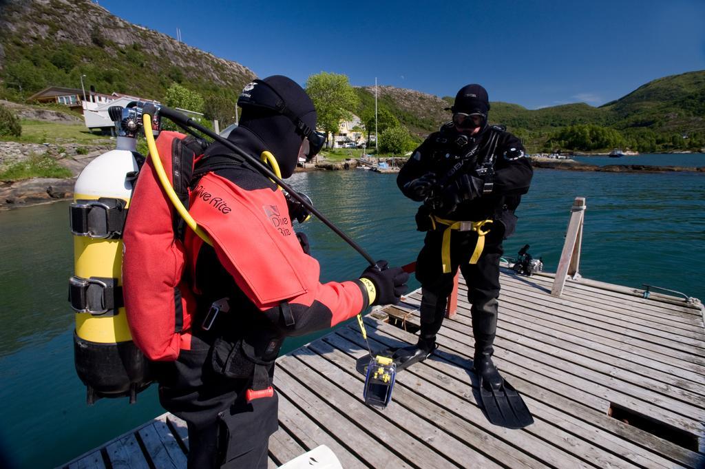 Dalsøyra Gulen Dive Resort מראה חיצוני תמונה